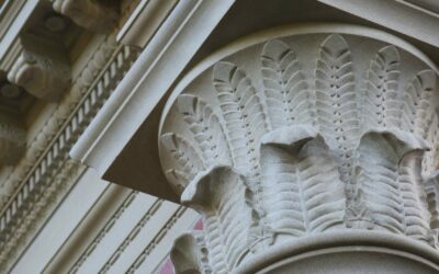 Stonemasonry in 30 objects: carved stone capitials